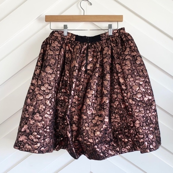Alice + Olivia Pia Metallic Rosegold Skirt - Picture 6 of 7